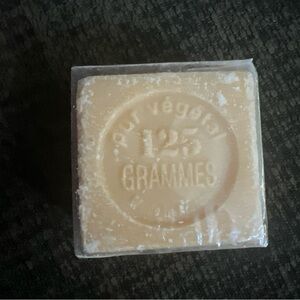 L’OCCITANE Savon Bonne Mere Soap Bar 4.4oz/125g FREE SHIPPING